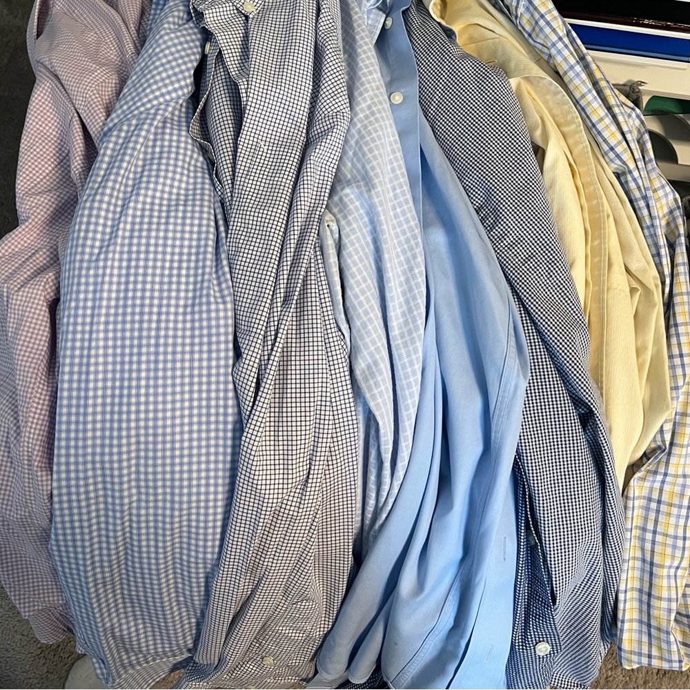 8 men’s dress shirts